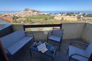 3 LOCALI A CASTELSARDO