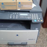 Stampante Minolta bizhub 162 da riparare