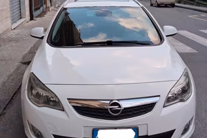 Opel Astra 1.7 CDTI 125CV Sports Tourer Cosmo