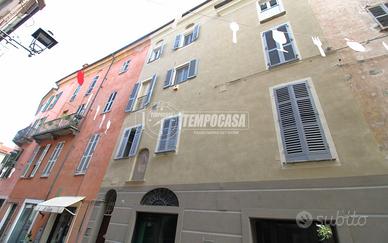 MONOLOCALE LIBERO SUBITO!