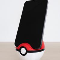 Stand smartphone Pokeball