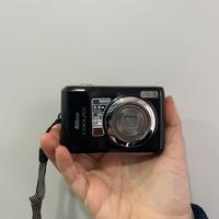 Nikon coolpix L20