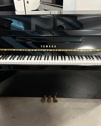 Pianoforte verticale Yamaha B1PE