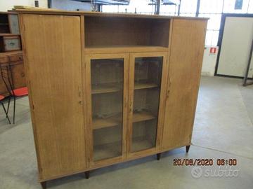 Credenza anni 50 in legno