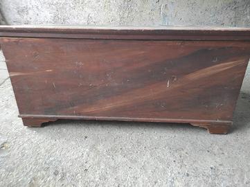 cassapanca in legno inizi 900