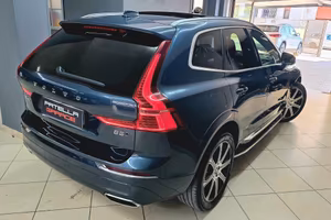 VOLVO XC60 B5 2.0 AWD ISCRIPTION MHEV 235cv STUPEN