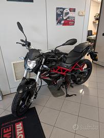 Benelli BN 125