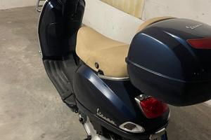 Piaggio Vespa 125 LX - 2012