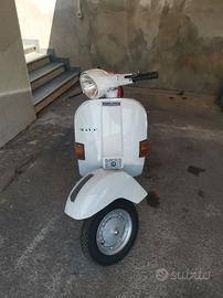 Vespa P125x