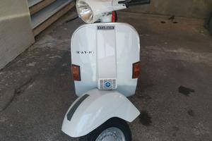 Vespa P125x