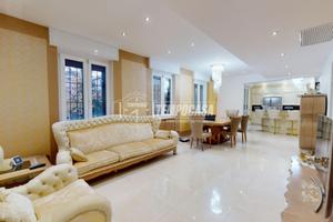 AMPIO QUADRILOCALE RISTRUTTURATO CON BOX NEL CUORE