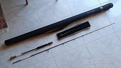 Canna x tecniche di pesca Verticale + Tubo rigido