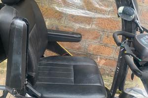Scooter elettrico per anziani