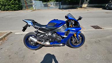 Yamaha r1 2017 