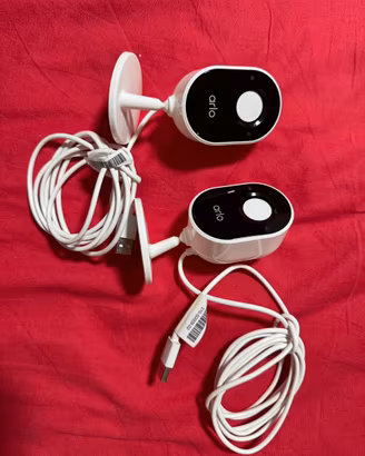 Telecamere arlo da interno