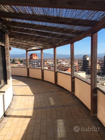 Cagliari appartamento terrazzato con vista mare