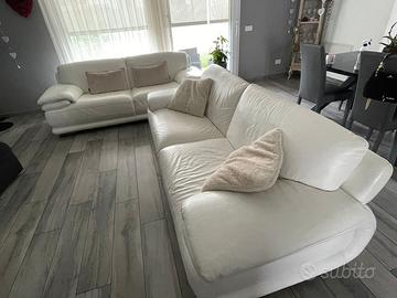 Divani in pelle vera