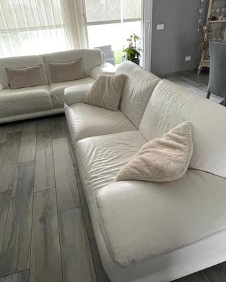 Divani in pelle vera