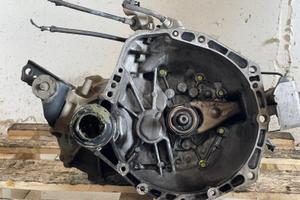 CAMBIO MANUALE COMPLETO TOYOTA Yaris Serie 1SZ 1SZ