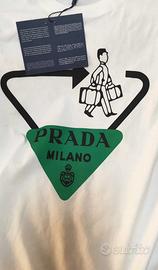 Maglietta prada