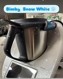 Bimby TM6 snow white nuovo con accessori nuovi