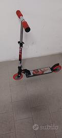 come da titolo  monopatino spaiderm 