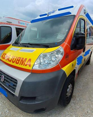 FIAT DUCATO AMBULANZA (4016) VP