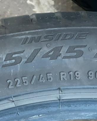 Gomme auto estive pirelli