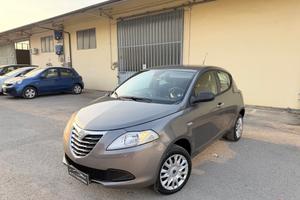 Lancia Ypsilon 0.9 TwinAir 85 CV 5 porte Metano Ec