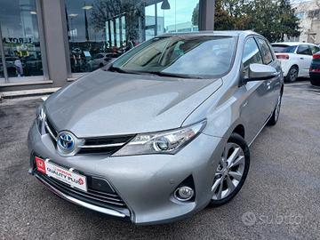 Toyota Auris 1.8 Hybrid Lounge