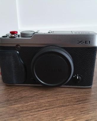 Fuji X-E1 mirrorless
