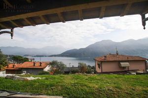 Villa di 400 m² con più di 5 locali e box auto dop