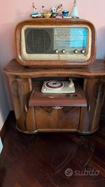 Radio D'epoca e Mobile Bar vintage 
