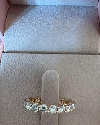 Anello in oro 585 con 19 diamanti naturali