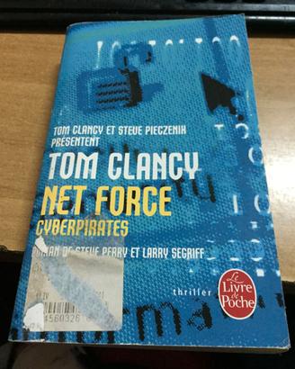K3499NN-Libro Tom Clancy Net Force Cyberpirates