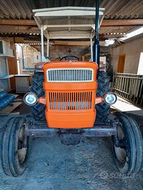 Trattore Fiat 480
