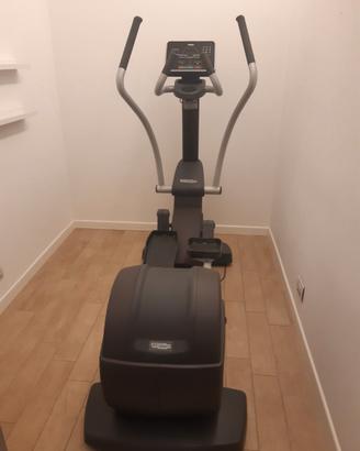 Ellittica Technogym Synchro Forma