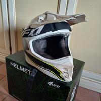 Casco Ufo Intrepid bianco