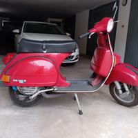 Vespa 125 px