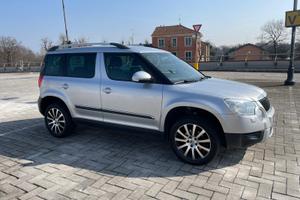 Skoda Yeti 1.2 TSI GANCIO TRAINO UNI.PRO 12 MESI G