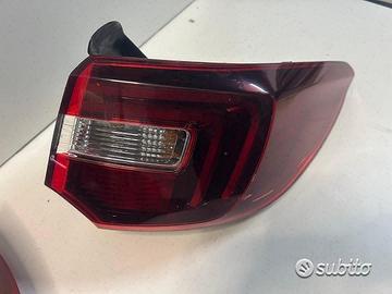 Fanale posteriore dx sx opel grandlandx 9846766680