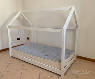 Lettino a capanna stile Montessori