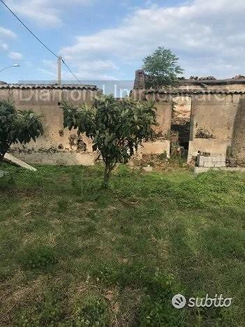 Rustico 140mq con 500mq di terreno a Mascali - Vista 3