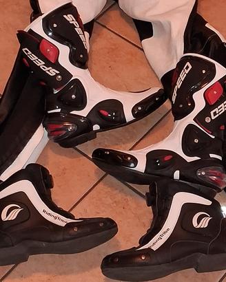 tuta da moto stivali nuovi n 42 , scarpe da moton 