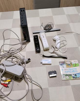 Nintendo WII + accessori + WII Sports