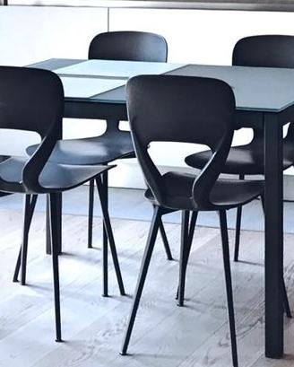 Tavolo Bontempi e 4 sedie