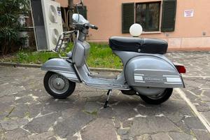 Vespa rally 200 conservata