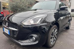 SUZUKI Swift 1.2 Hybrid Top
