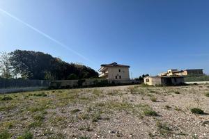 Terreno di 2000 m² a Giugliano in Campania