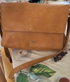 borsa tracolla marchio MSK colore senape